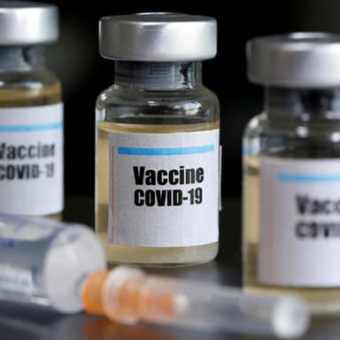 Vaccines, Hydroxychloroquine, and Lockdown Madness Explained by America's Frontline Doctors
