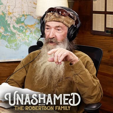 Ep 834 | Phil Gives Unsolicited Fashion Advice & Jase Is More Than a Little Stunned