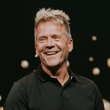 Ep 24: The Favor of God -Leo Bigger