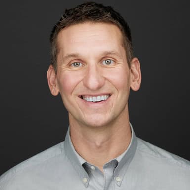 Ep 17: Living Your Life with Significance -Justin Graves
