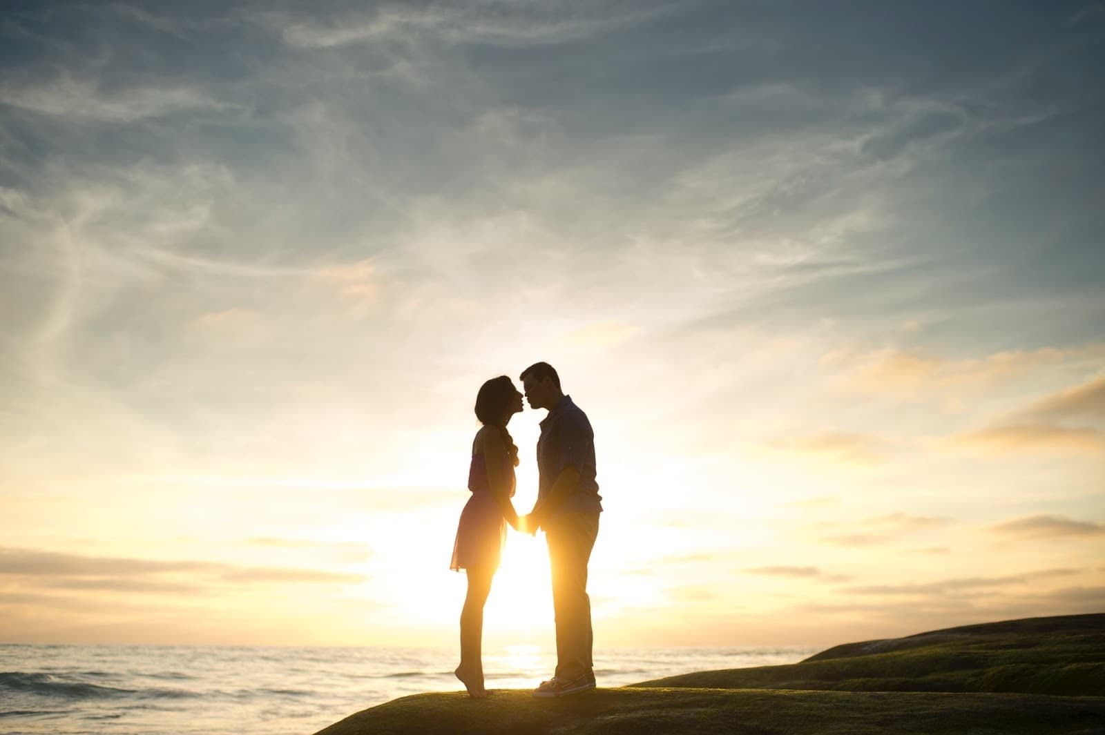 Cover image for Does Couples Therapy Work? Know When To Get Help For Your Marriage Issues