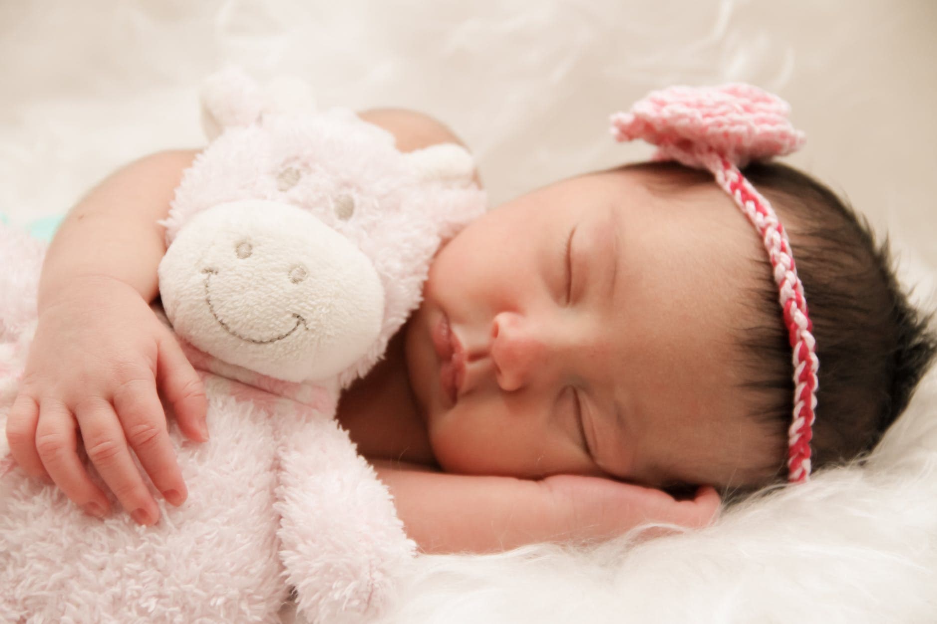 Cover image for Kids Bedtime Tips for Christian Parents